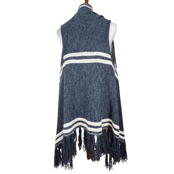 Paper Crane Sleeveless Navy and Cream Cozy Open Waterfall Fringe Cardigan Size S - Picture 4 of 9